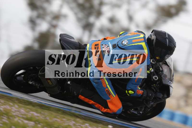 /Archiv-2024/02 29.01.-02.02.2024 Moto Center Thun Jerez/Gruppe gelb-yellow/backside